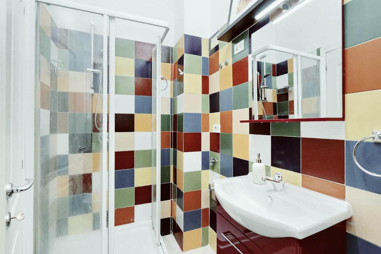 Bbhome Trastevere Station White Chic Apartment Rome Luaran gambar